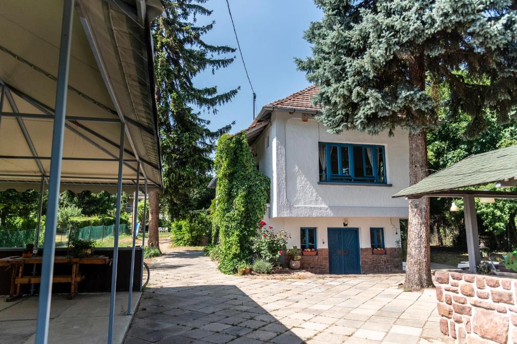 Budova, kde se penzion nachází