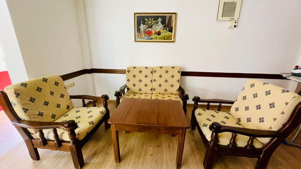 Posezení v ubytování Hotel Drinos