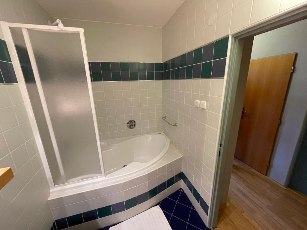 Hotel Laguna & restaurant - Resim 30