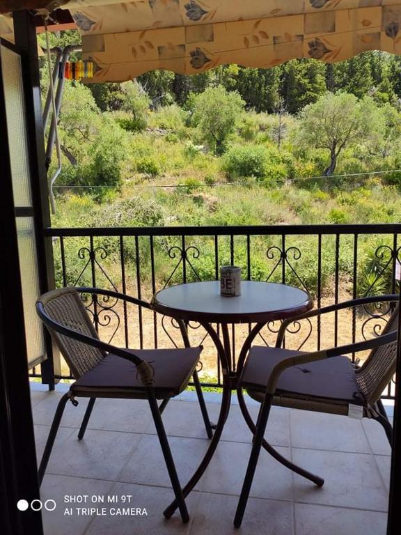 Balkón nebo terasa v ubytování Sivota Rooms Athanasiou