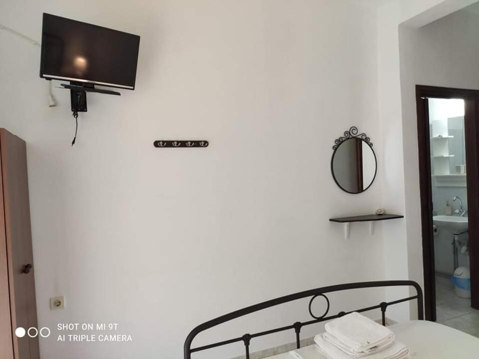 Postel nebo postele na pokoji v ubytování Sivota Rooms Athanasiou