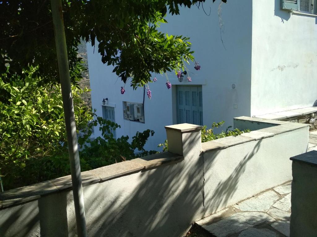 Ogród w obiekcie Palaiokrassa sunny appartment