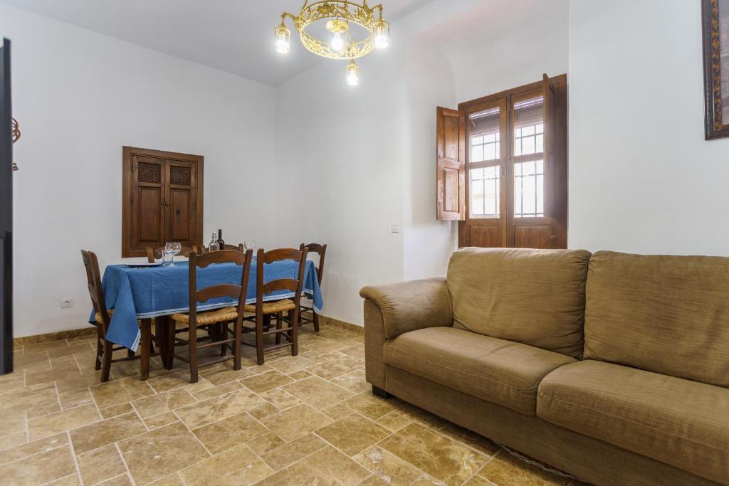 La Casa Rural Málaga, Caminito del Rey, Valle de Abdalagís ...