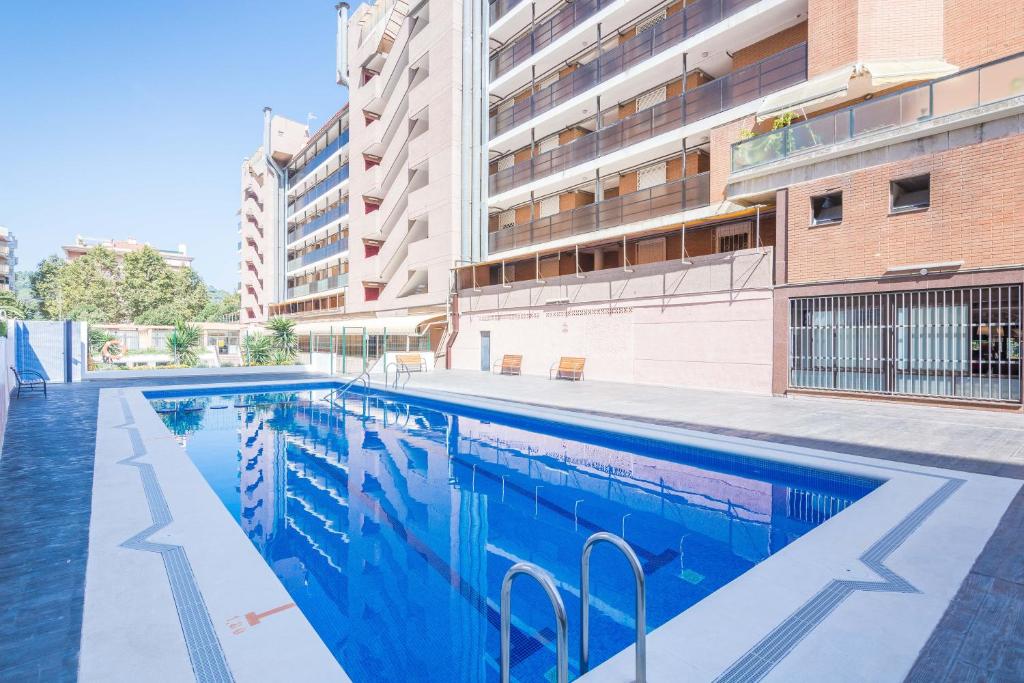 Bazén v ubytování HomeHolidaysRentals Brizna nebo v jeho okolí