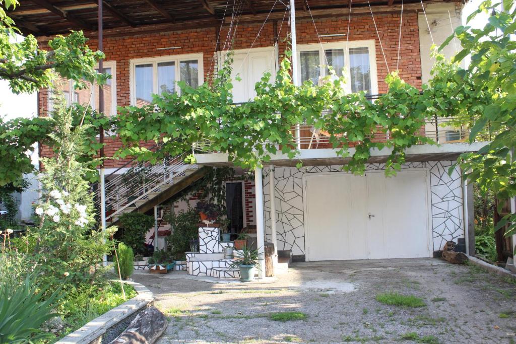 Zahrada ubytování Guest house Meri Poppins