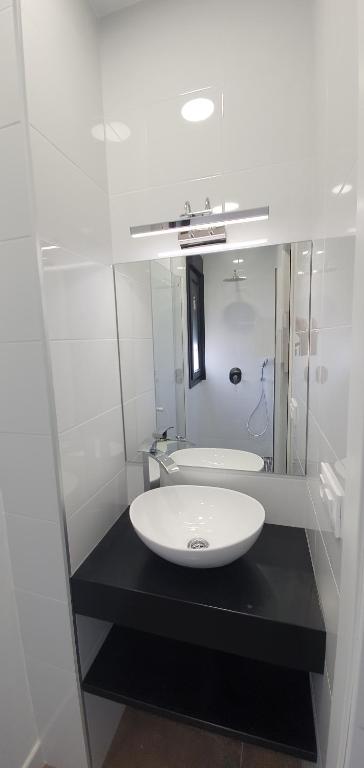 A bathroom at CARLOS APARTAMENTo