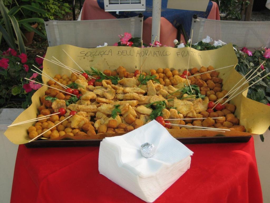 Hotel Nives - Resim 9