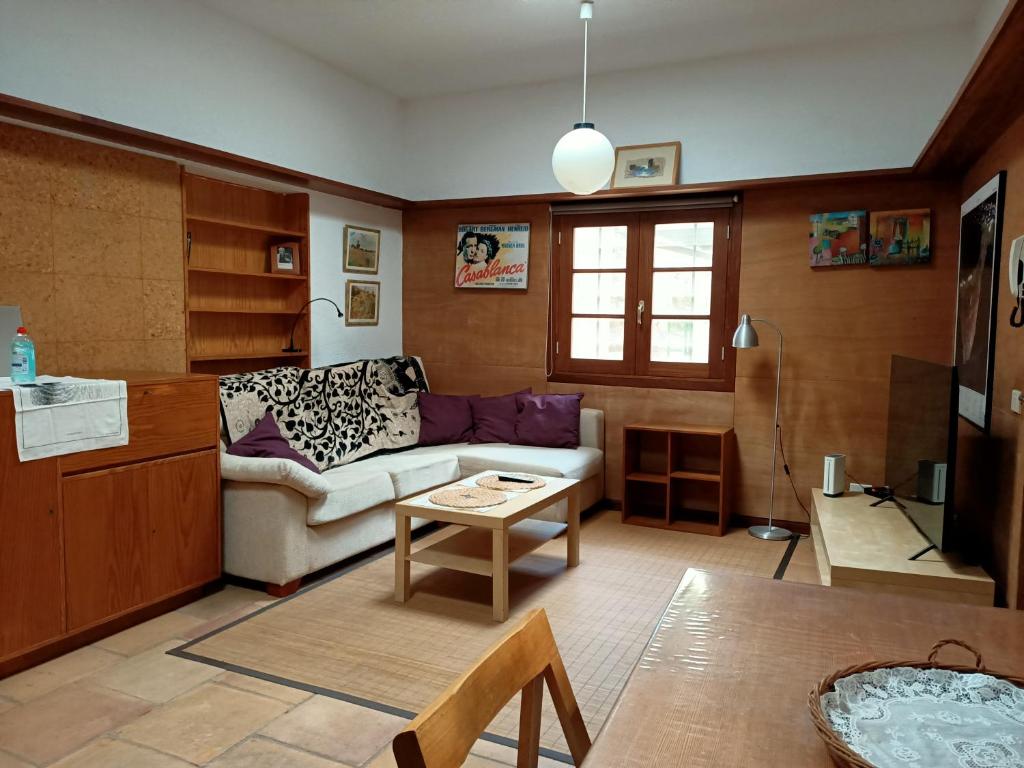 Fotografie z fotogalerie ubytování Apartamento-Bungalow con jardín y garaje v destinaci Santa Cruz de Tenerife