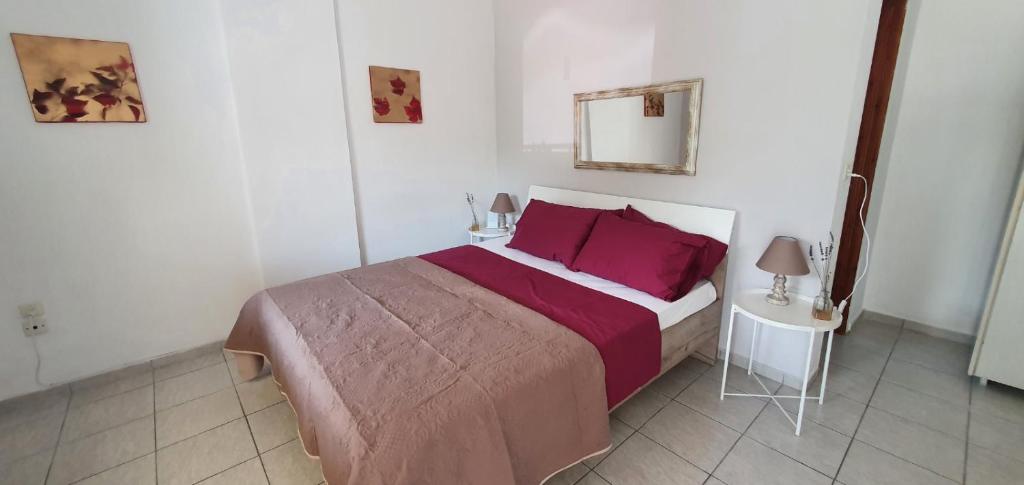 Eleni Karouti rooms for rent - Housity