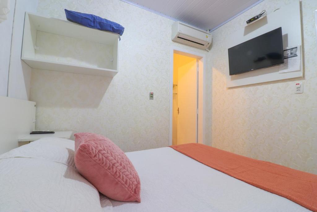 Pousada Tia Eni  Pousada Tia Eni