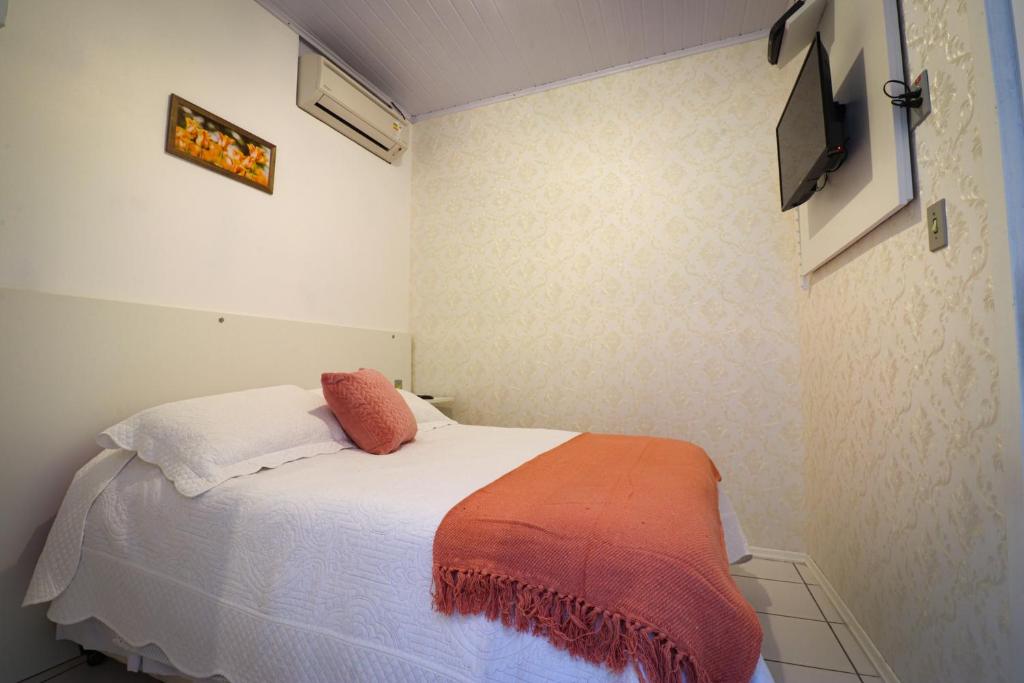 Pousada Tia Eni  Pousada Tia Eni