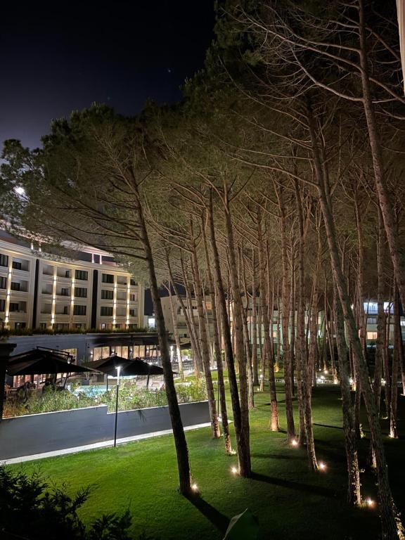 EME APARTMENTS - Kompleksi Lura 2 Gjiri i Lalzit