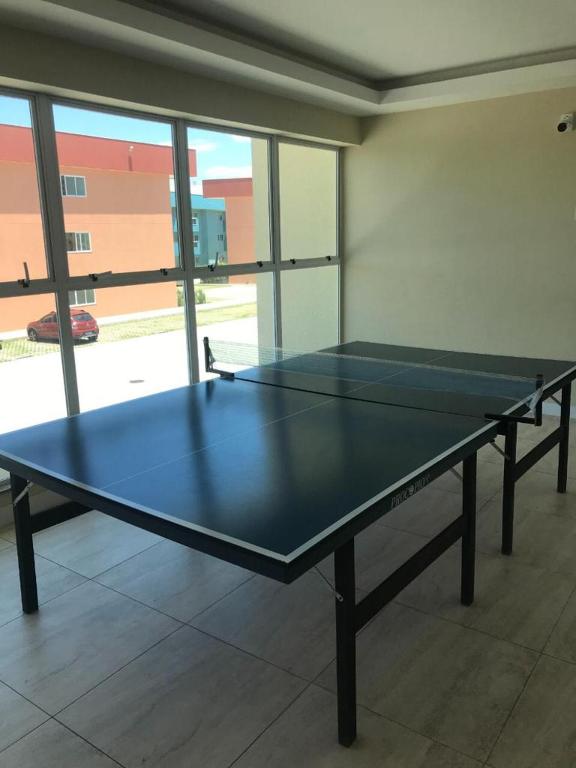 Mesa De Ping Pong Usada - Outros Desportos - OLX Portugal