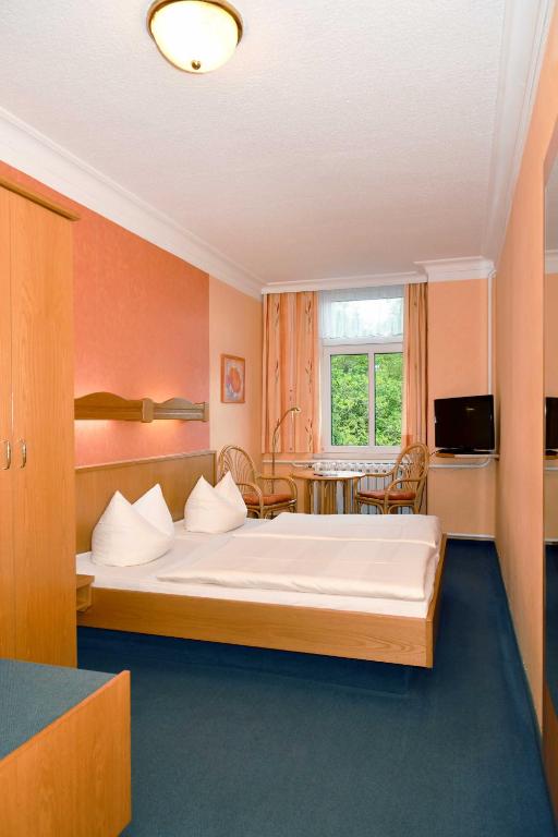 Panoramahotel Wolfsberg - Small Double Room