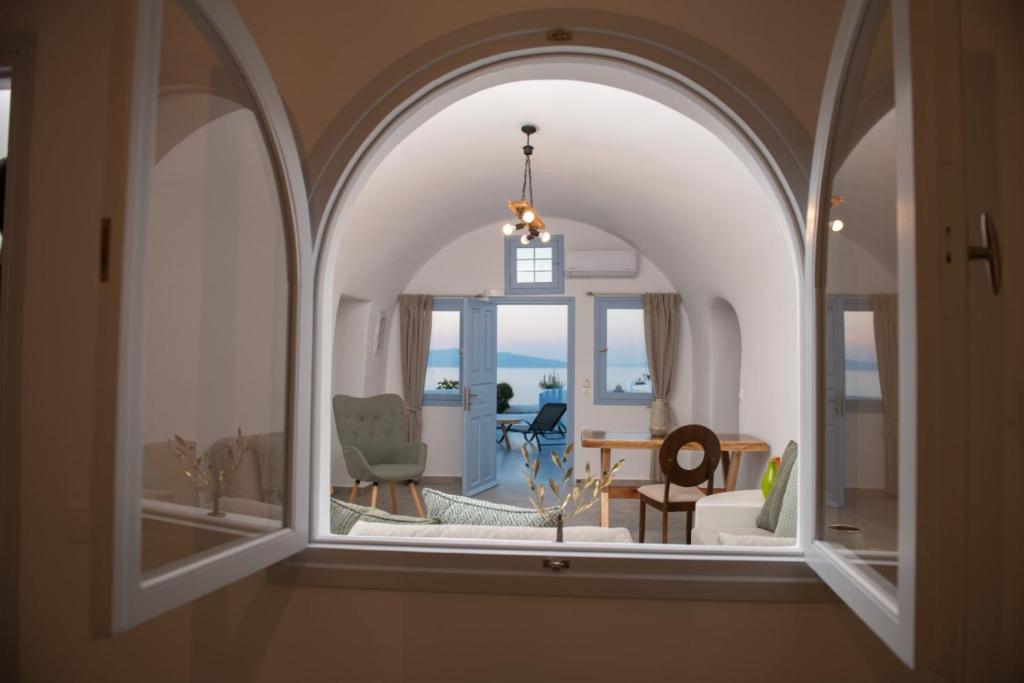Sun Angelos Oia - Luxury Cave Suites - 15