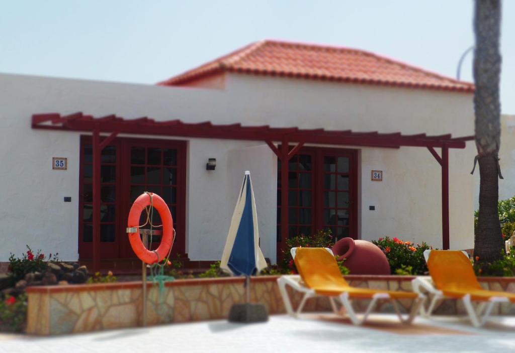 Bungalows Castillo Beach - One-Bedroom Apartment