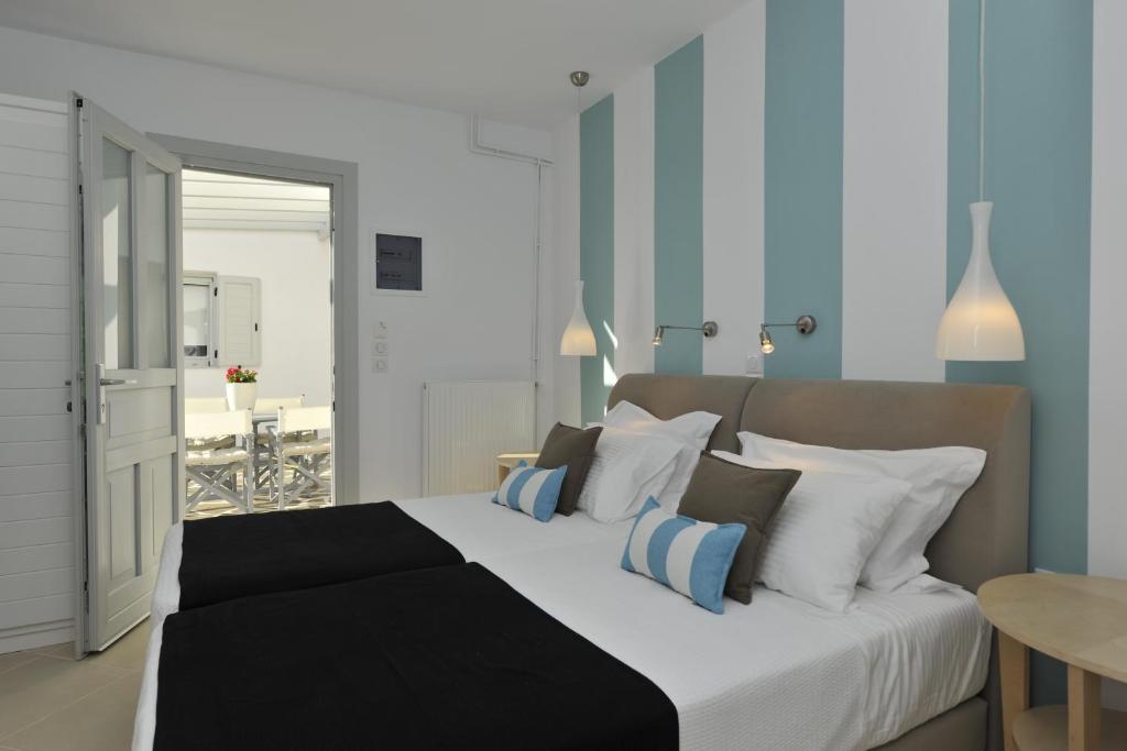 Romantica Suites - 1