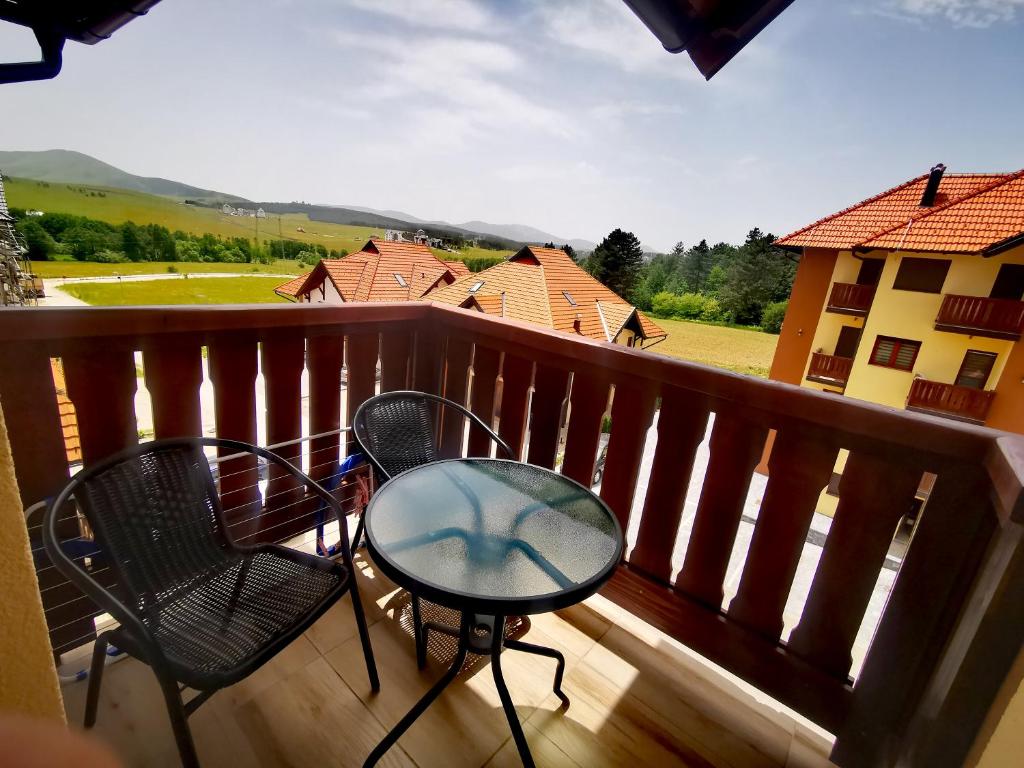 Balkón nebo terasa v ubytování Panorama Zlatibor