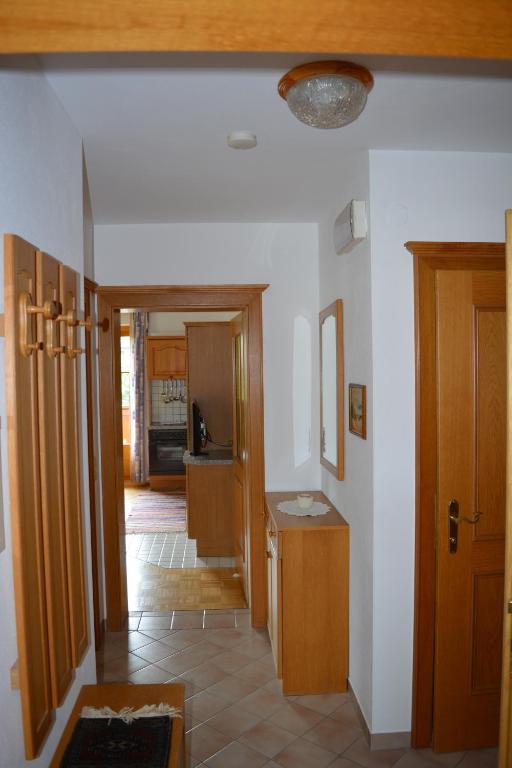 A kitchen or kitchenette at Ferienwohnung Ehrenreich/Pichler