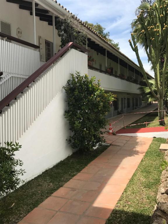 Apartment Fuentes del Rodeo - EaW Homes, Marbella, Spain ...