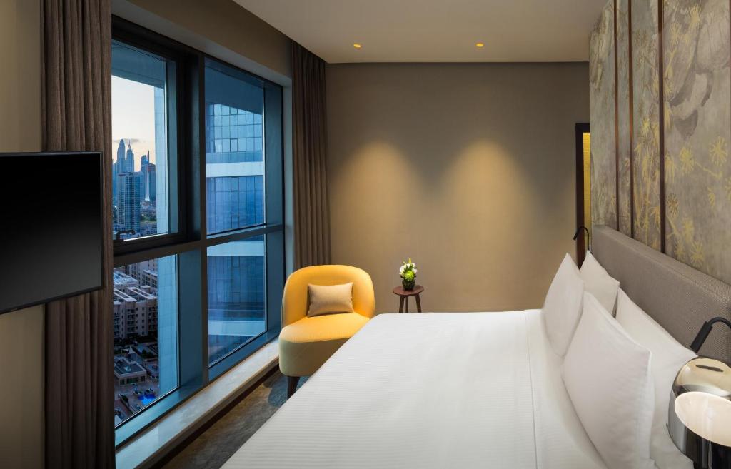 
Deluxe One Bedroom Suite with Club Access
