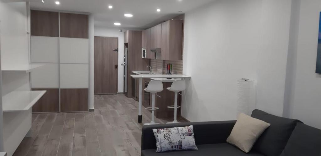 Kuchyňa alebo kuchynka v ubytovaní Estudio PREMIUM Vera Playa Naturista