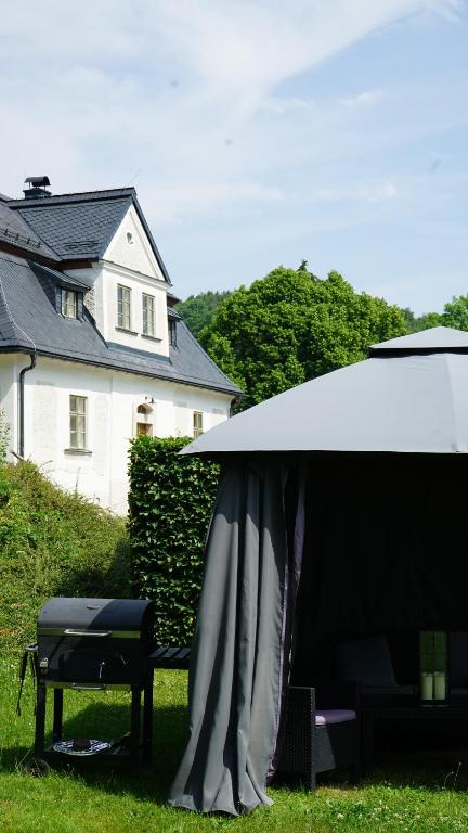 Zahrada ubytování Barokní kaplanka 1796 A. D. - luxusní apartmány v Českém ráji