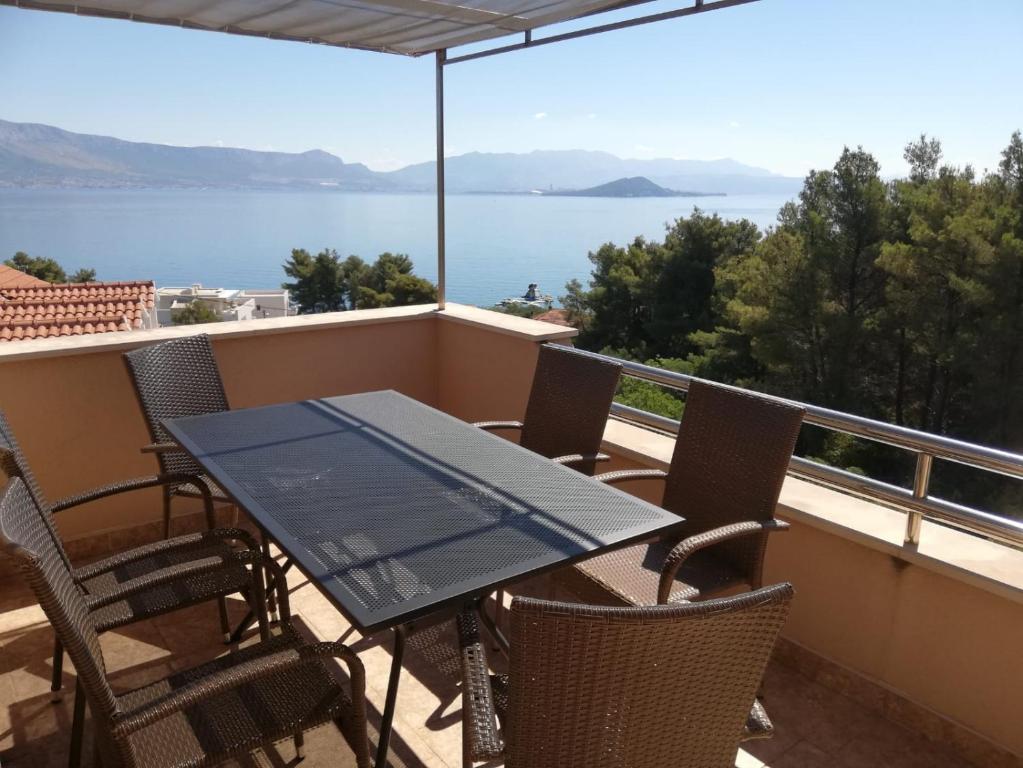 Naturlandskabet i nærheden af lejligheden