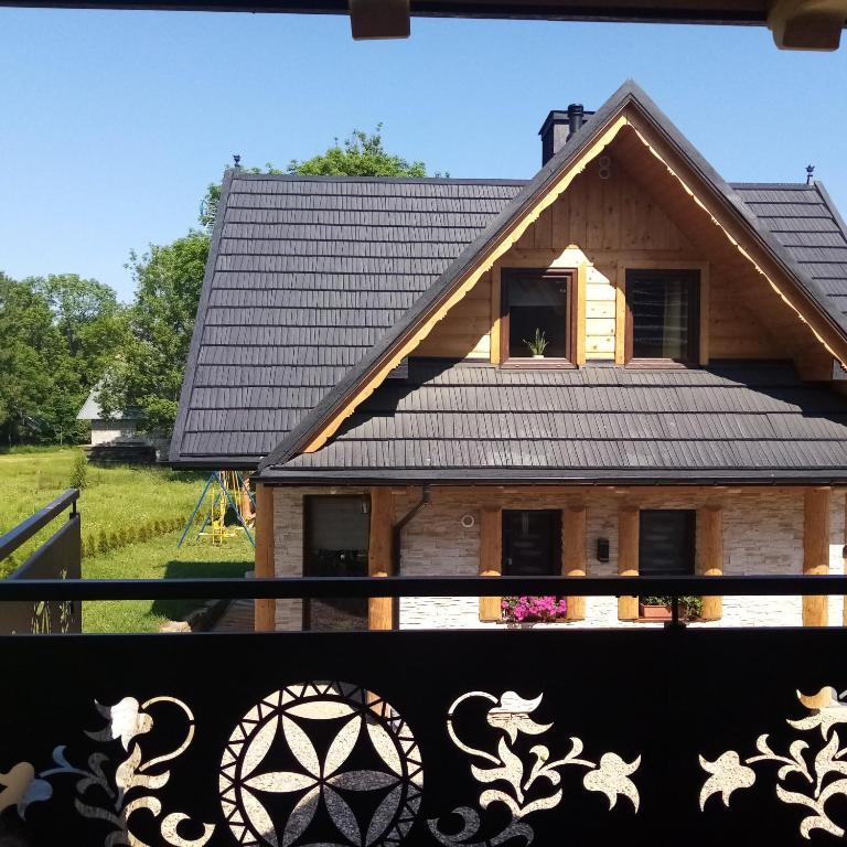 Budova, v ktorej sa dovolenkový dom nachádza