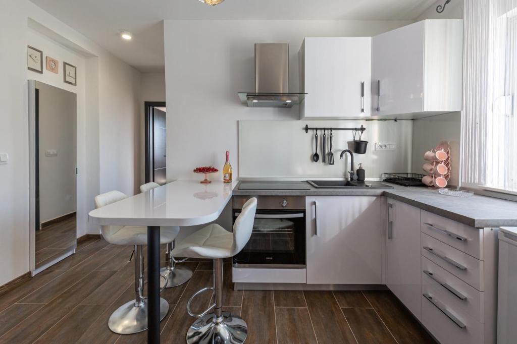 Oliva Vallis Apartments - 6