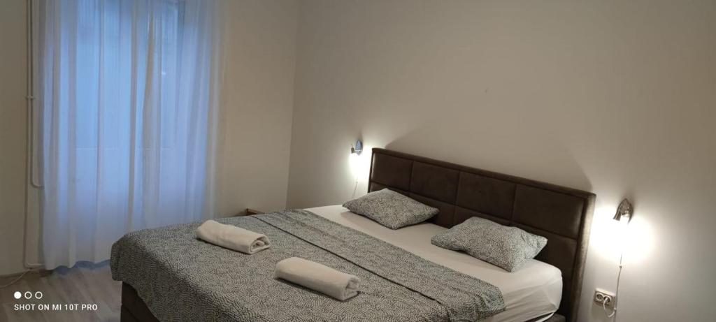 Posteľ alebo postele v izbe v ubytovaní Apartman R&R,3 room apartman in the center Šibenik