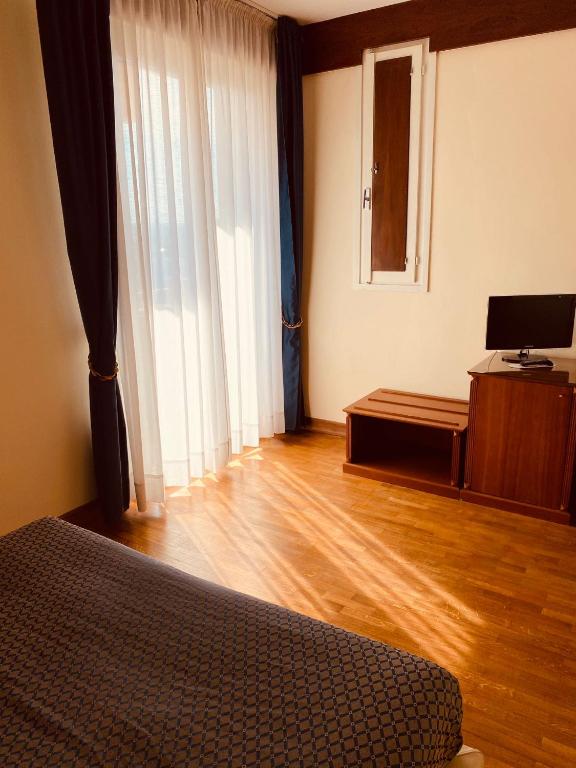 Hotel Bellevue - Resim 16