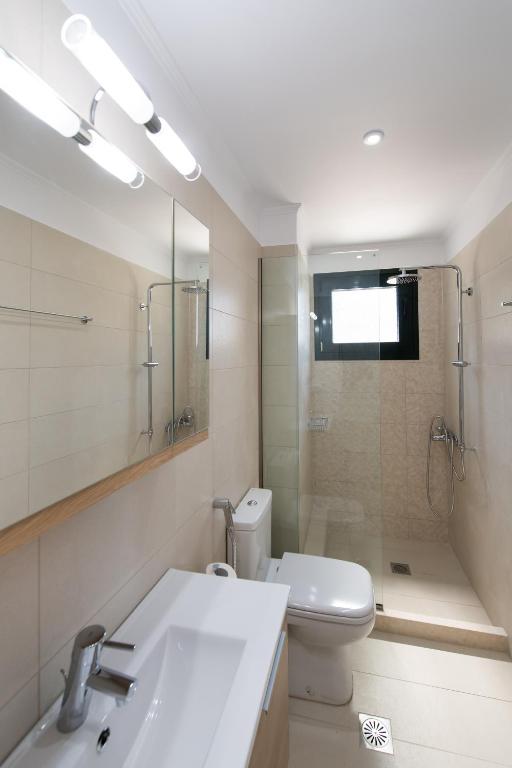 Łazienka w obiekcie Voula Villa Luxury