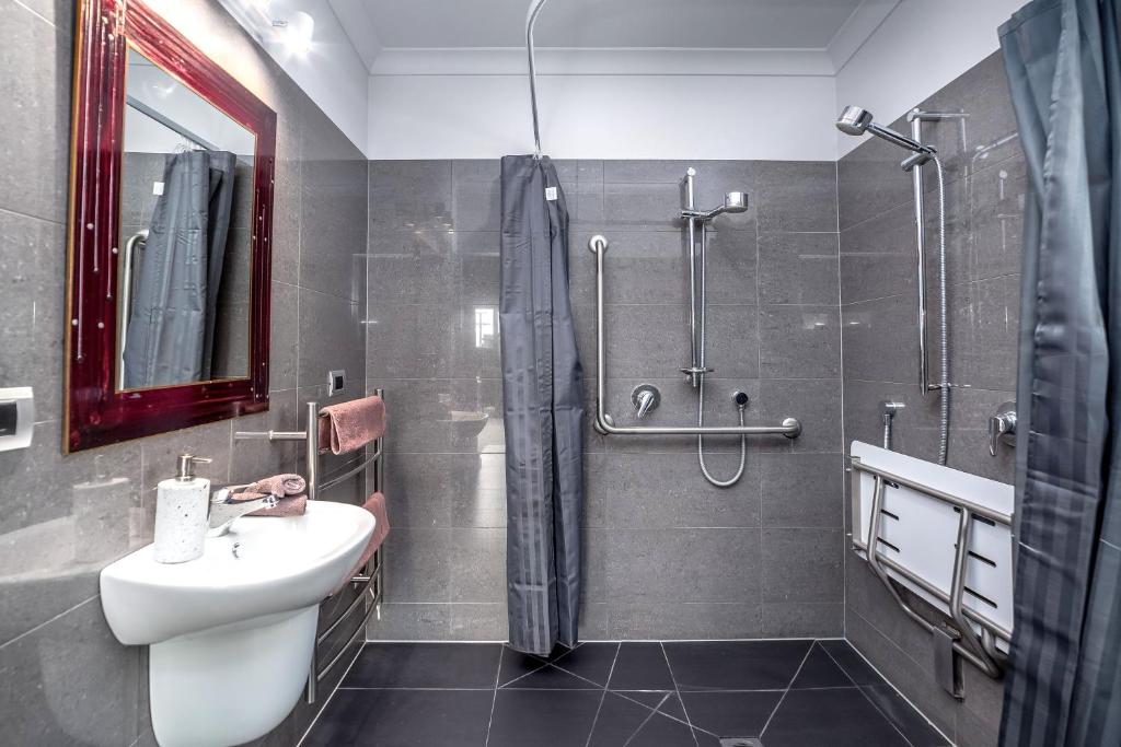 TWO FOUR COLOGNE - Resim 11