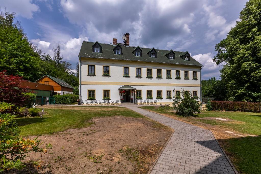 Zahrada ubytování Pension Hubert