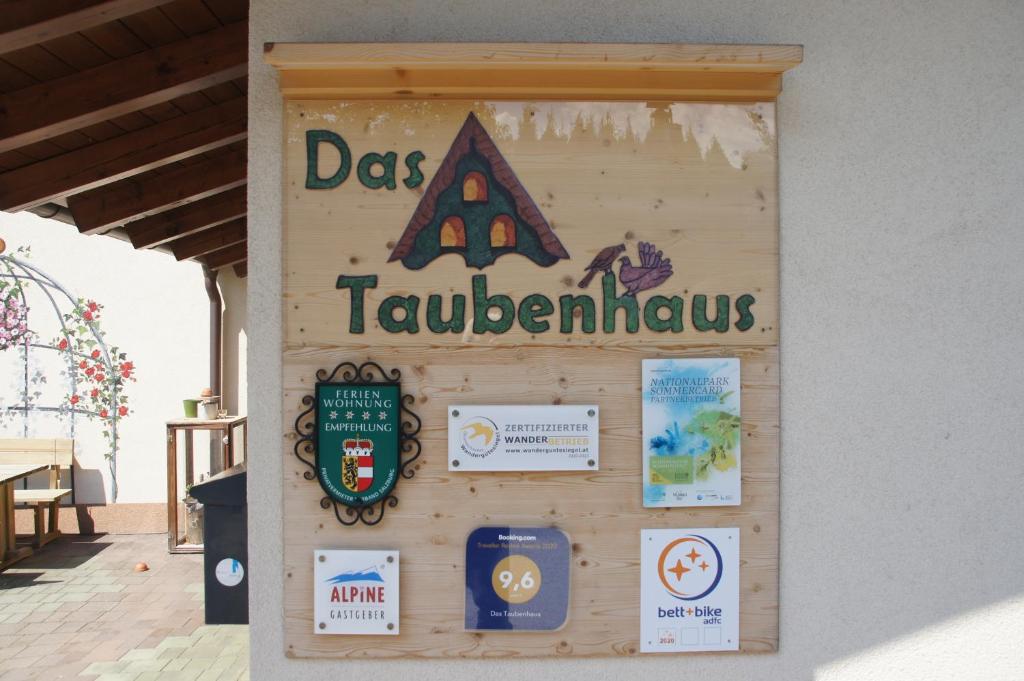 Certifikát, hodnocení, plakát nebo jiný dokument vystavený v ubytování Das Taubenhaus