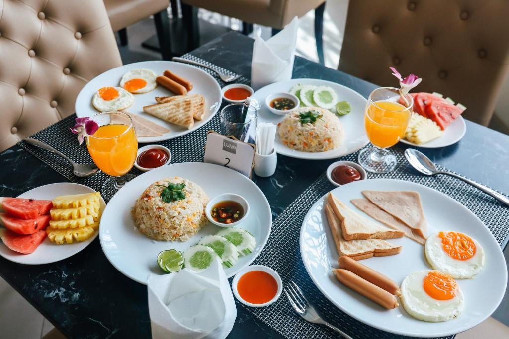 GLOW Pattaya - Resim 11