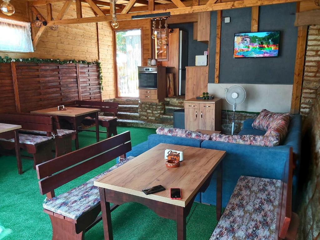 A seating area at Guest House Simon Green