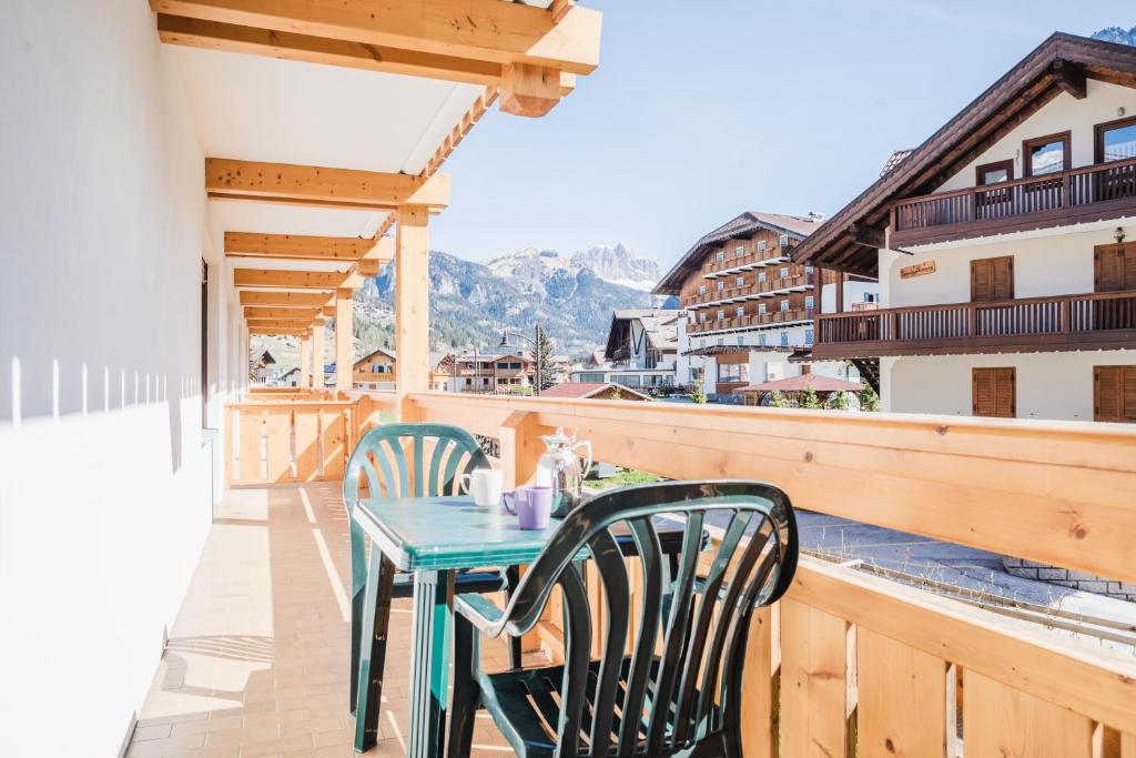 Nespecifikovaný výhled na hory nebo výhled na hory při pohledu z aparthotelu