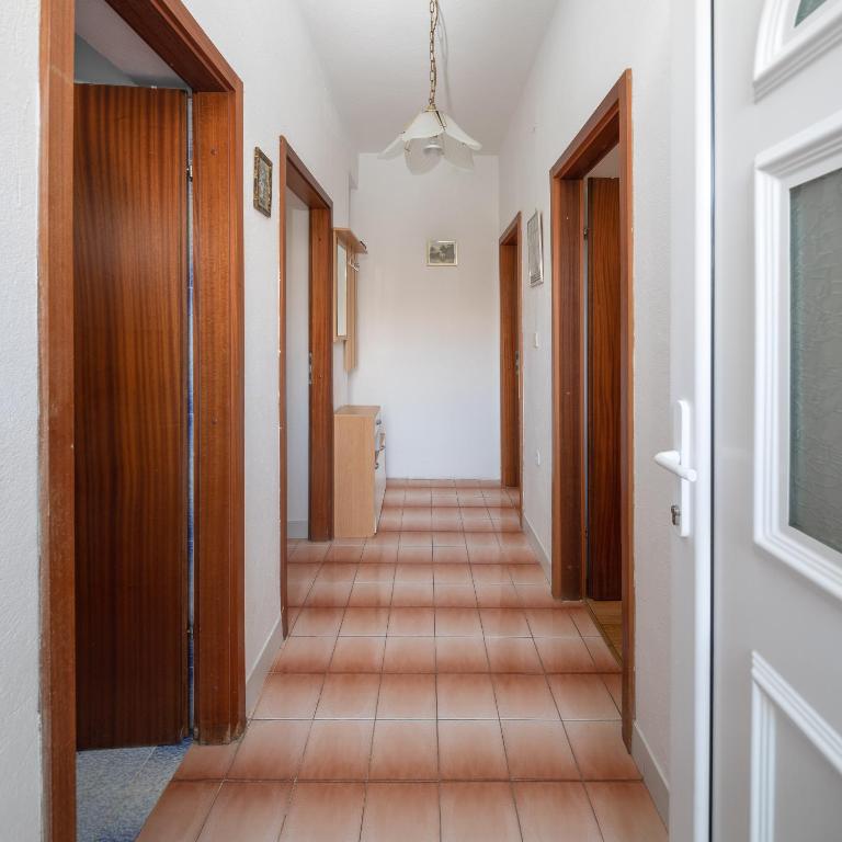 Fotografie z fotogalerie ubytování A1 - apt near beach with patio parking and grill ve Splitu