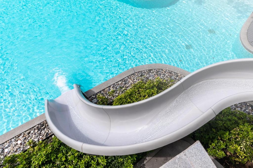 Bazén v ubytování la Casita Hua Hin by J&P nebo v jeho okolí
