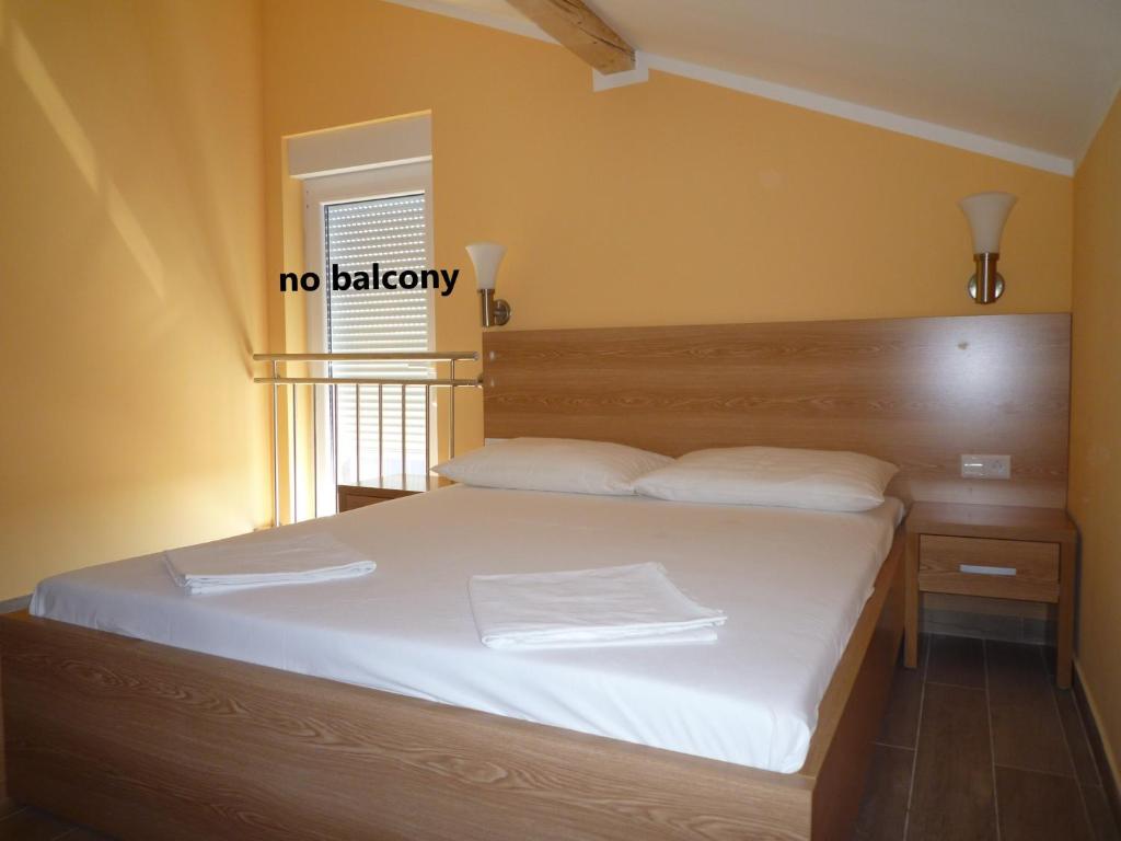 Postel nebo postele na pokoji v ubytování Bed & Breakfast Grgic