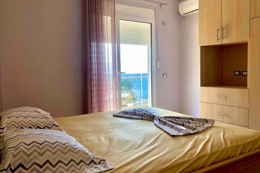 Posteľ alebo postele v izbe v ubytovaní Spectacular SeaView Apartment