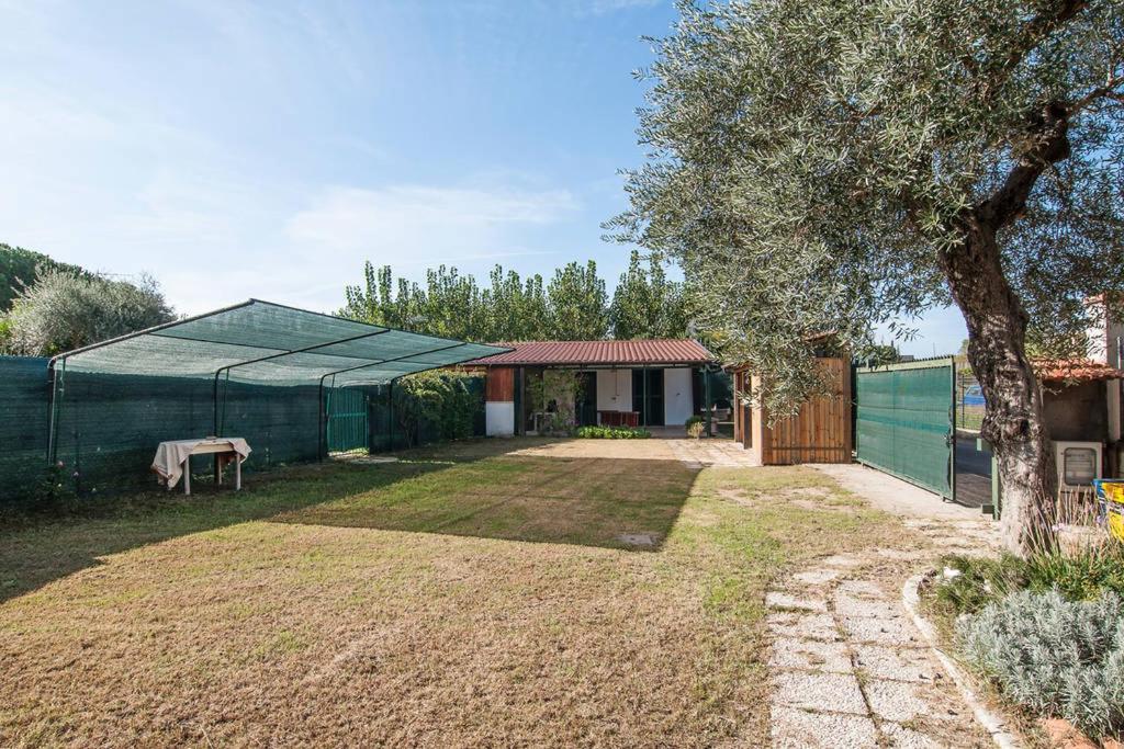 HOLIDAY HOUSE SUNRISE SPERLONGA- Giardino-50m mare-Park gratuito e Portico - 两居室房屋