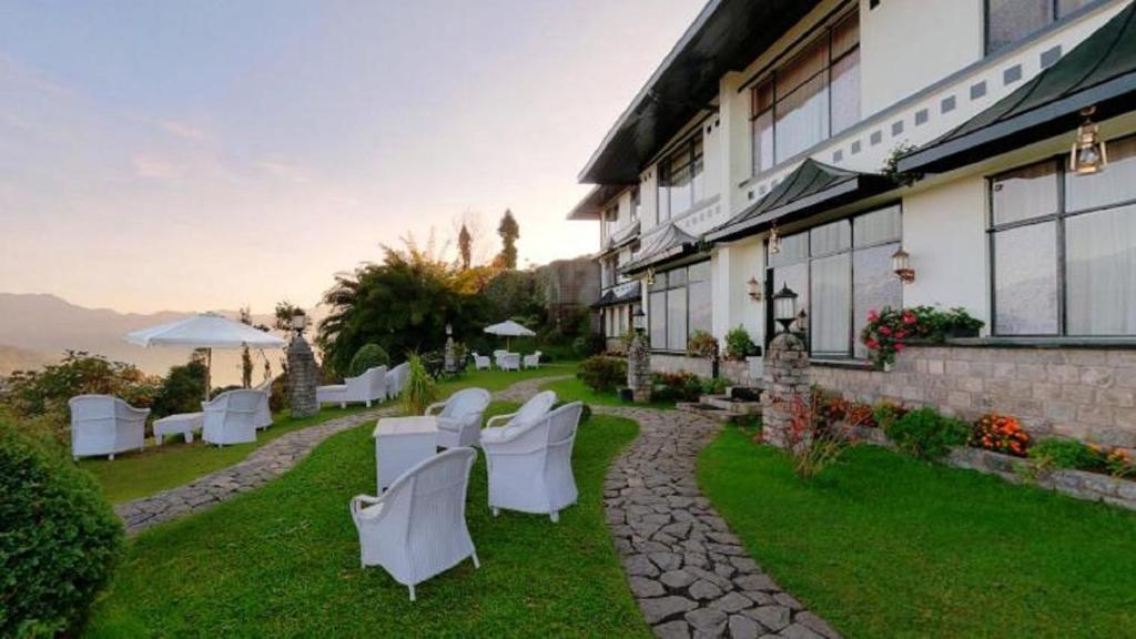 The Elgin Mount Pandim: Unveiling Sikkim’s Hidden Gem The Elgin Mount Pandim: Unveiling Sikkim’s Hidden Gem