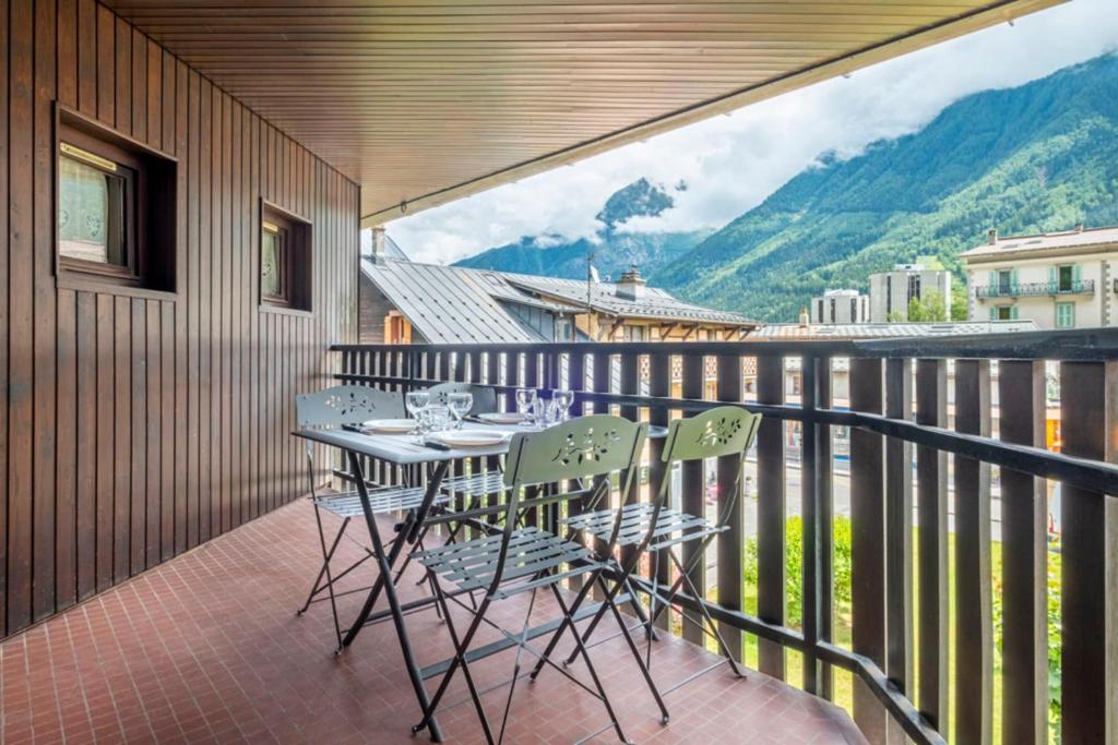 Apt Or Chalet Near The Slopes Chamonix Mont Blanc - Apartment