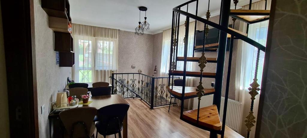 Φωτογραφία από το άλμπουμ του Kazbegi Inn σε Kazbegi