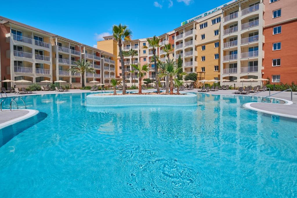 Protur Badia Park Aparthotel, Sa Coma, Spain - Booking.com