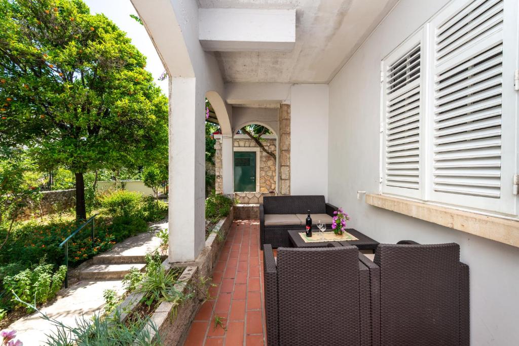 Vonkajšia záhrada v ubytovaní Apartment Giorgio
