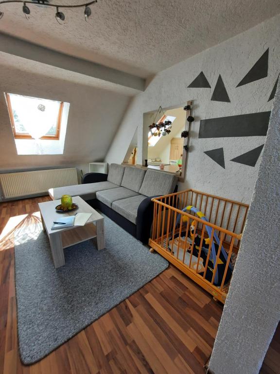 Posezení v ubytování Ferienwohnung mit Elbwiesenblick